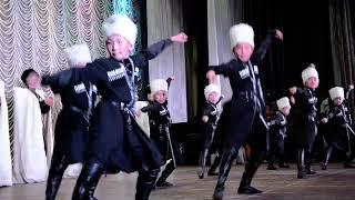 2014 Буряты отлично танцуют лезгинку театр Байкал и школа танцев театра Байкал