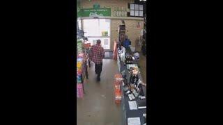 Hapless Bottle-O bandit foiled in robbing liquor store