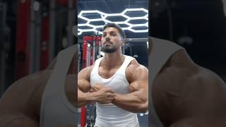 MONSTER Shoulders with Andrei Deiu and Larry Wheels Larry’s Getting Stronger