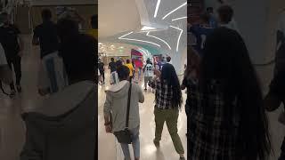 Hincha de Argentina canta en estación de Doha  Qatar World Cup 2022