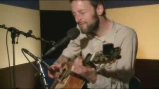 Alasdair Roberts performs Farewell Sorrow