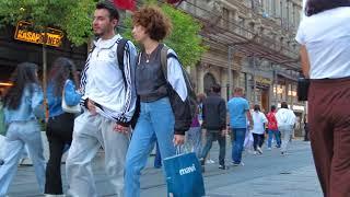 ISTANBUL FALL STREET FASHION WHAT ARE PEOPLE WEARING IN ISTANBUL???   4K UHD