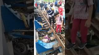 Kecelakaan maut di tabrak kereta di Semarang