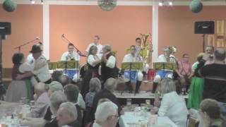  In de Griam Gassenpolka  Eine kleine Dorfmusik