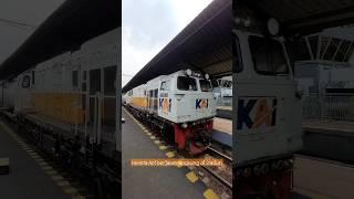 Kereta Api bablas Stasiun kecil part16 #kereta  #keretaapi #keretaapiindonesia #trainjourney