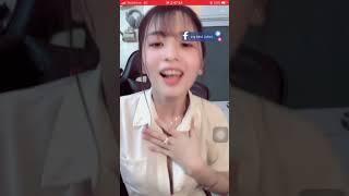 Shin tây lộ ngực khủng và rên cực sướng  Bigo live