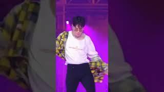 OHHH MY GOD JIMIN BODY ROLL LITERALLY.....#btsarmy #bts #ptd_on_stage #army #jimin