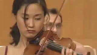 Sayaka Shoji plays Mendelssohn  Violin Concerto in E minor Op.64