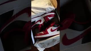 #SHORTS El primer par de JORDAN 1 LOW que DEBES COMPRAR