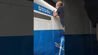 Lettering A Horse Trailer #signpainting