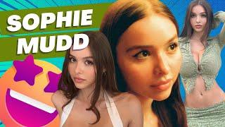 Sophie Mudd - Cute Social Media Model