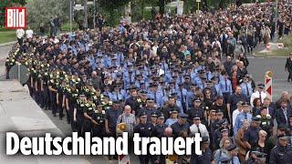 BERLIN Trauermarsch für getöteten Polizisten Rouven Laur