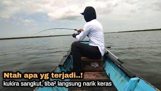 Selalu ada sambaran diluar dugaan mancing di spot ujung muara ini