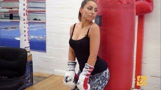 Uldouz Goes Boxing LOL