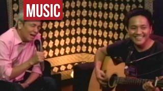 Jim Paredes feat. Ebe Dancel - Batang Bata Ka Pa Live