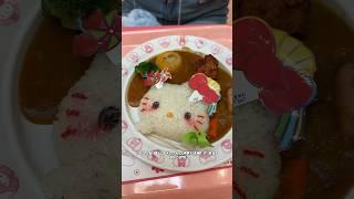 What I eat at Sanrio Puroland in Japan 