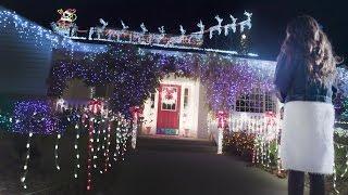 O Come All Ye Faithful - Epic Flash Mob Carol #LIGHTtheWORLD  The Five Strings