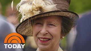 Princess Anne hospitalized after suffering a concussion at home