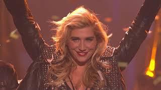 Kesha “Take It OffWe R Who We R” Live From The AMA’s  2010