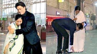 Shahrukh Khan Shows Respect To Mamata Banerjee By Touching Her FEET In Public