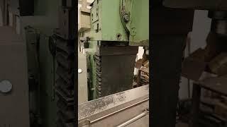 INFRATIREA ORADEA FUS 25 Universal milling machine