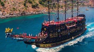 Самая большая пиратская яхта в Алании BIG KRAL. Tunar Travel