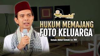 Hukum Memajang Foto Keluarga di Ruang Tamu  Ustadz Abdul Somad Lc. MA  Tanya Jawab UAS