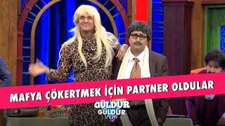 Mafyayı Çökertmek İçin Partner Oldular - Güldür Güldür Show