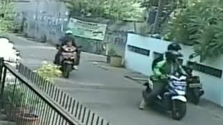 HATI HATI  Hebatnya Curanmor di Cengkareng Jakarta Barantcuma hitungan detik motor hilang