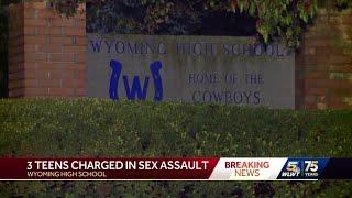 Polisi 3 remaja ditangkap setelah dugaan pemerkosaan dan pelecehan seksual di Sekolah Menengah Wyoming