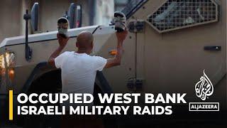 Occupied West Bank raids Israeli soldiers detain 25 Palestinians