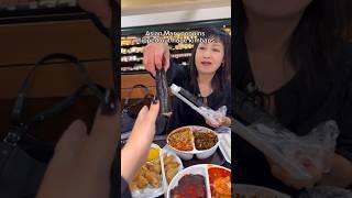 MAKING MY NOODLES EXTRA SPICY SO MUY FAMILY CANT HAVE ANY... #shorts #viral #mukbang