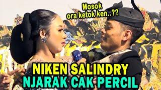 Cak Percil Cs + Niken Salindri  Cak Percil gemes karo Niken