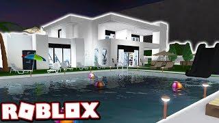 MY $1000000+ MODERN MANSION HOUSE TOUR Roblox Bloxburg