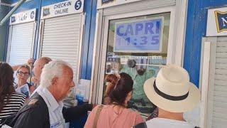 Bloccati gli arrivi a Capri code e disagi nei porti di partenza