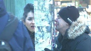 Tongue On A Frozen Pole PRANK