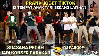 NEKAT  PRANK JOGET TIKTOK DI TEMPAT ANAK TARI SEDANG LATIHAN AUTO PECAH JADI KONSER DADAKAN HAHA