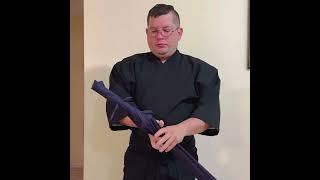 How to handle and tie the sword bag.