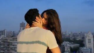Shraddha Kapoor Hot Kissing Scene