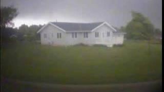 Tornado destroys Parkersburg Iowa home