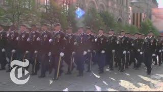 World Americans on Red Square  The New York Times