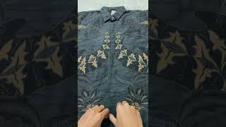 Batik Slimfit salah satu motif favorit dari Black Series