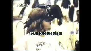 Virtual Reality from 1990 Jaron Lanier Eye phones