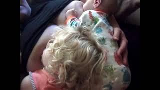 Breastfeeding a Toddler and a Newborn Breastfeeding