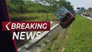 BREAKING NEWS - Kecelakaan Bus di Tol Batang 7 Orang Tewas