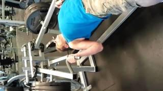 10 reps 8 45 plates - 405 lbs with bar..mp4