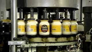 Satisfying Visual Effect in Mayonnaise Jars Labelling Process