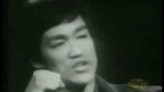 Bruce Lee Home Video *funny*