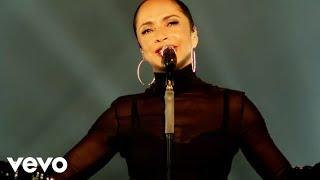 Sade - Your Love Is King Live 2011