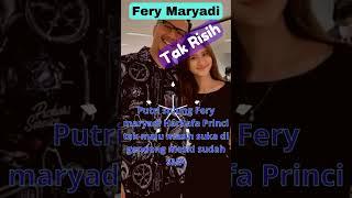 Bermanja manja ..... Fery Maryadi mengendong putri sulungnya#shorts #ferrymaryadi #trending